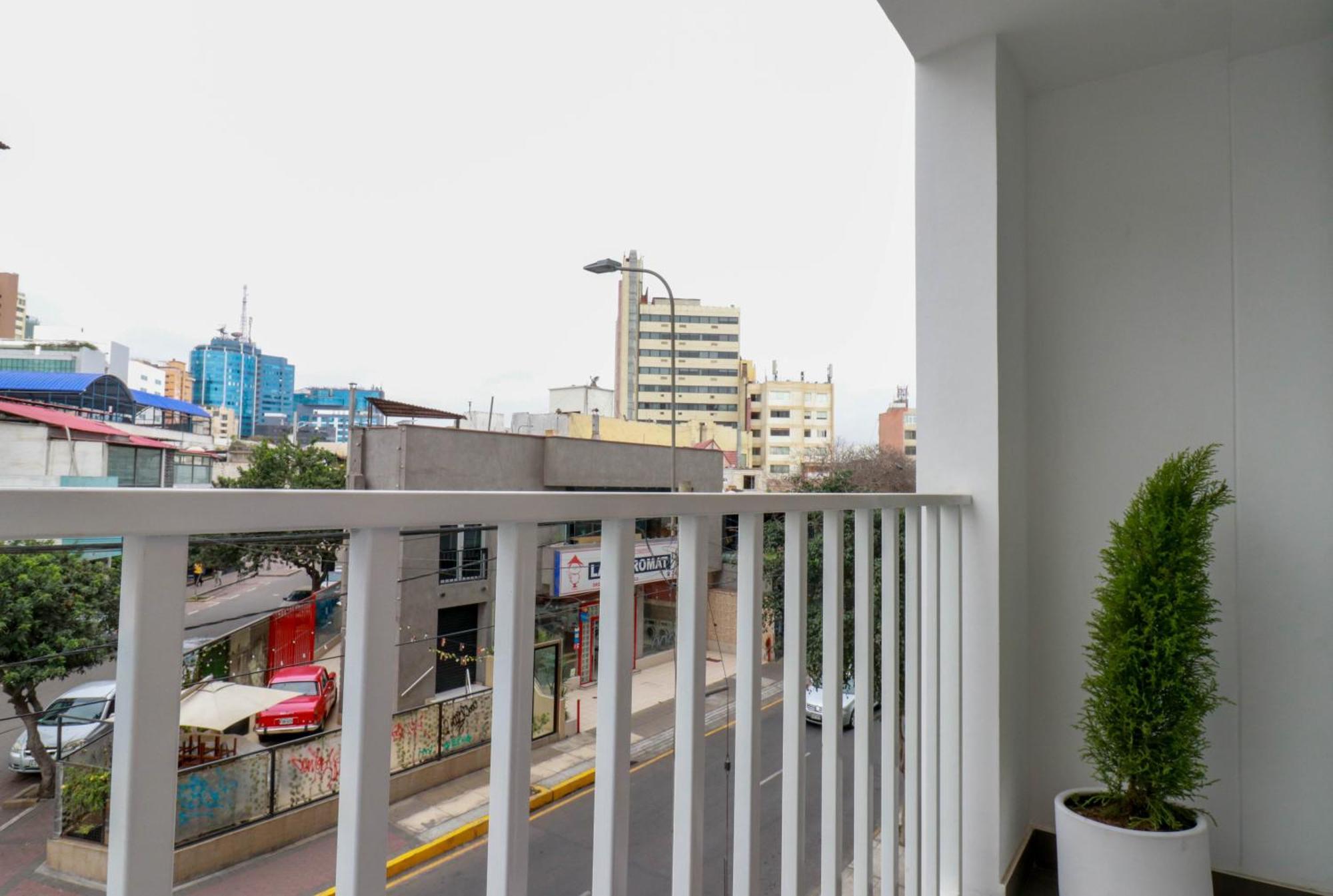 Kennedy By Wynwood House Apartment Лима Екстериор снимка
